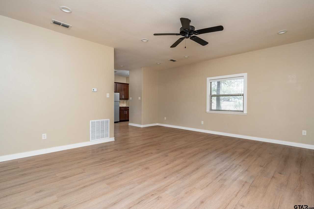 50383 Us Highway 69 N - Photo 6 of 25