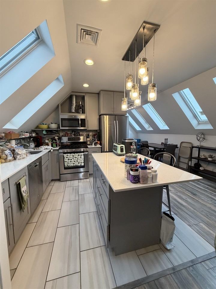 6 Fulton St #3 - Photo 4 of 18