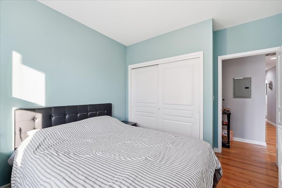 606 Adams St #5 - Photo 6 of 16