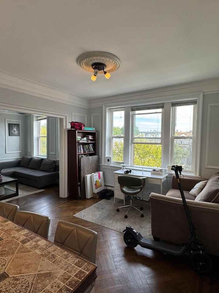 145 Harrison Ave #404 - Photo 3 of 12