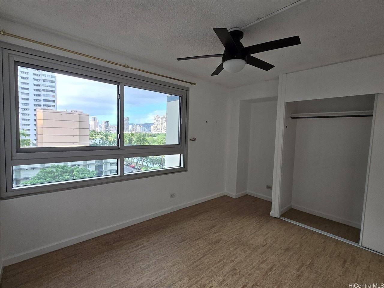 2465 Ala Wai Blvd Apt 603 #603 - Photo 6 of 15