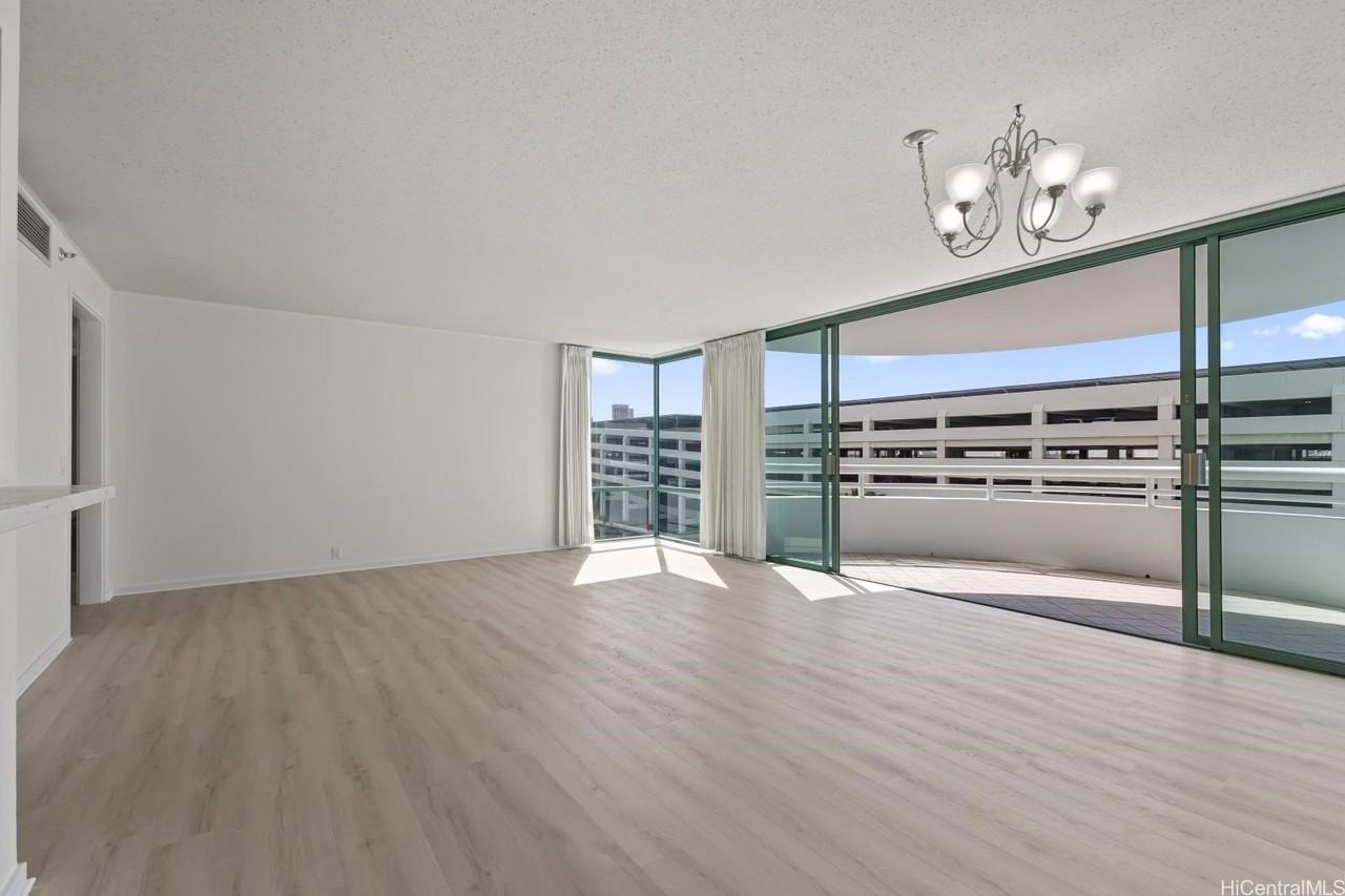 1341 Kapiolani Blvd Apt 10c #10C - Photo 3 of 25