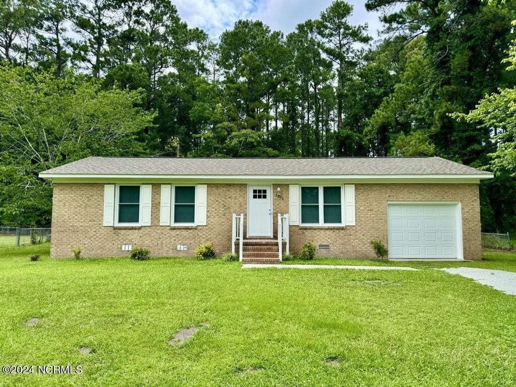 3802 Brandywine Dr - Photo 2 of 20