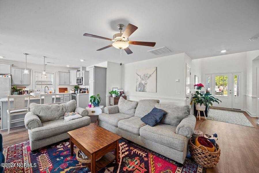 2349 Great Laurel Ct - Photo 5 of 15