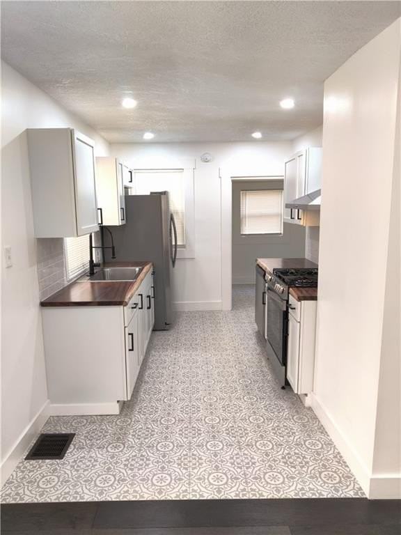 4241 Prospect Ave - Photo 6 of 18