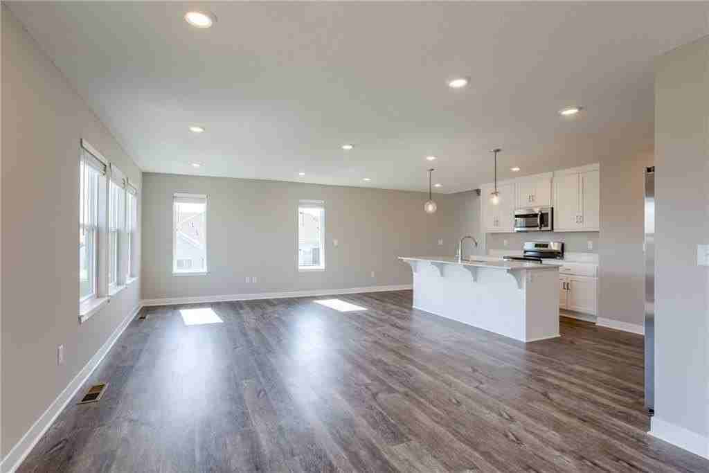 3735 Sw Knoxville Ct - Photo 7 of 25