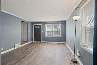 5520 Wabash Ave - Photo 3 of 16