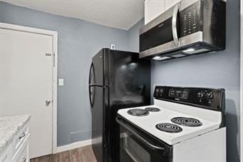 5520 Wabash Ave - Photo 6 of 16