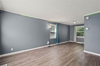 5522 Wabash Ave - Photo 4 of 16