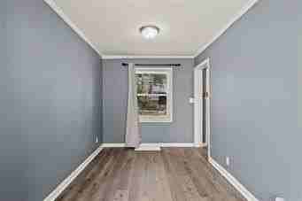 5522 Wabash Ave - Photo 5 of 16