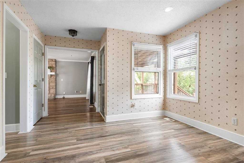 29604 W 185th St - Photo 6 of 14