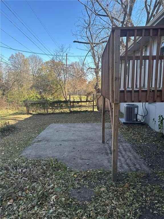 218 Sw 19th St - Photo 3 of 10