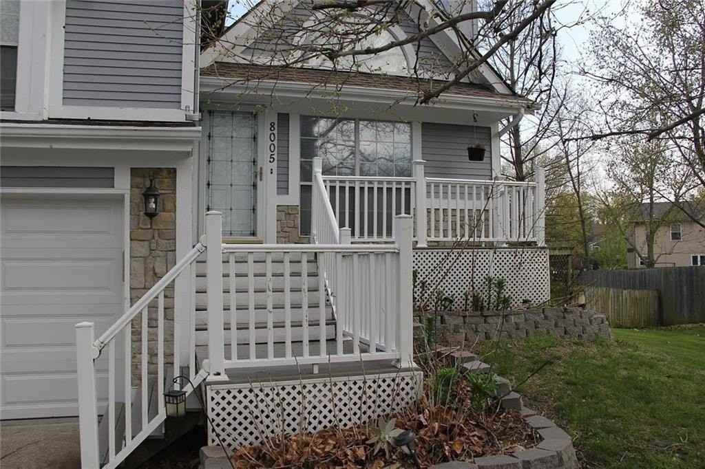 8005 W 149th St - Photo 2 of 16