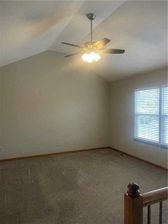 544 N Old Mill Rd - Photo 5 of 14