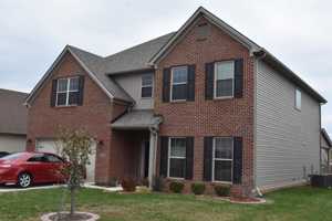 featured image of 633 Maidencane Dr