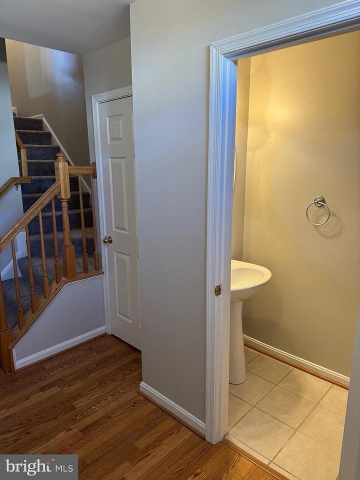 113 Pinecove Ct - Photo 3 of 22