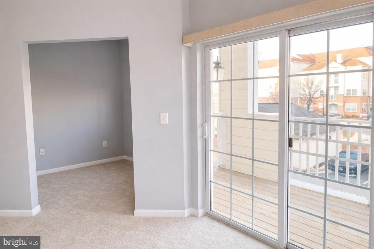 2605 Chapel Lake Dr - Photo 6 of 16