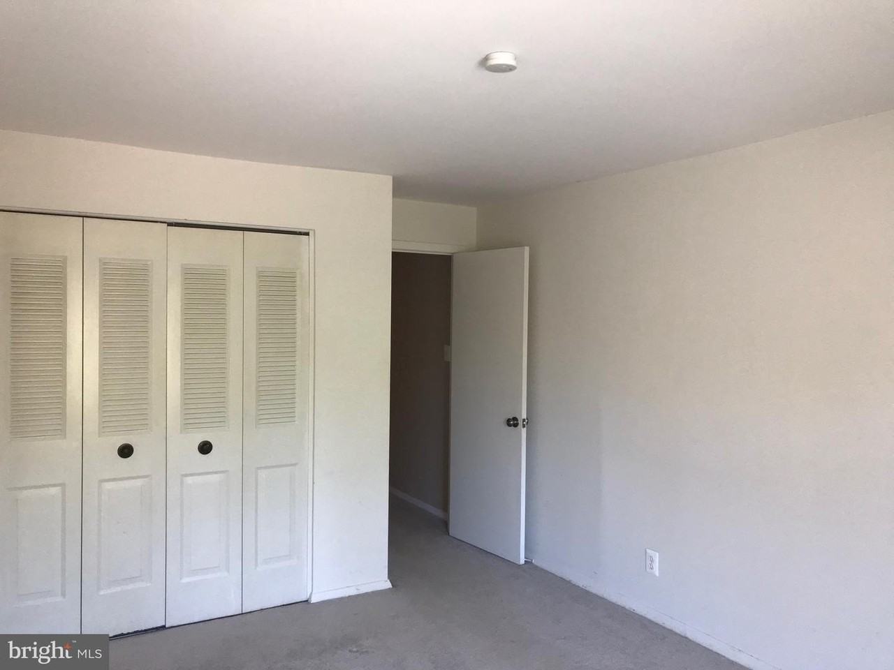 11401 Commonwealth Dr - Photo 6 of 27