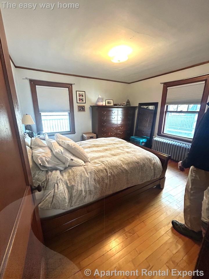 475 Huron Ave #2 - Photo 2 of 14