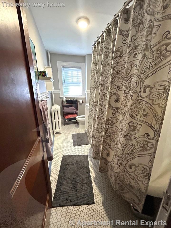 475 Huron Ave #2 - Photo 7 of 14