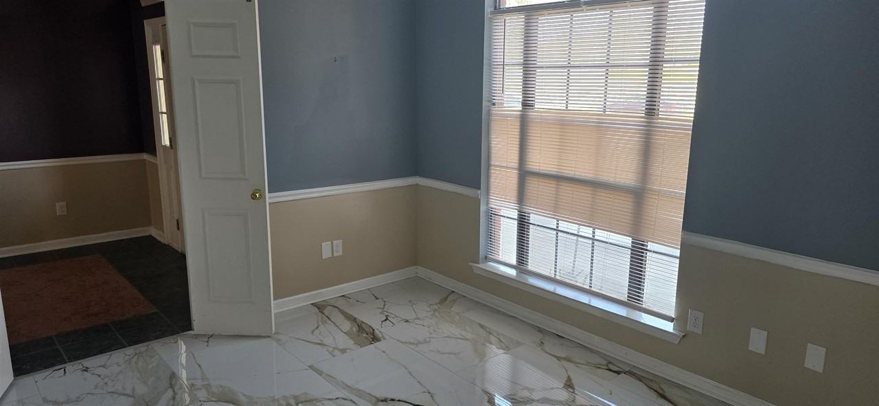 5137 Jeffrey Keith Dr - Photo 4 of 26