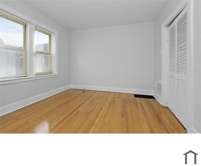 10322 S Walden Pkwy #1A - Photo 6 of 8