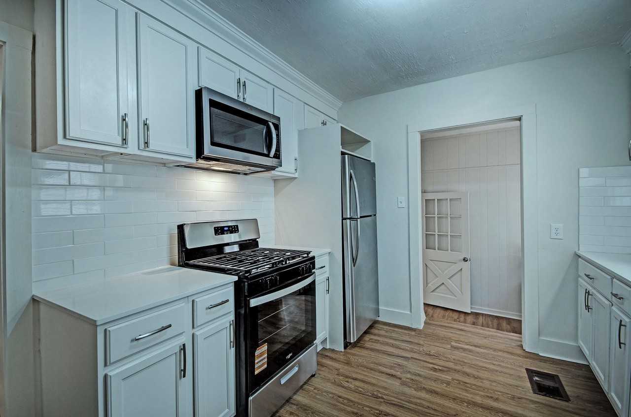 E Northside Dr - Photo 3 of 19