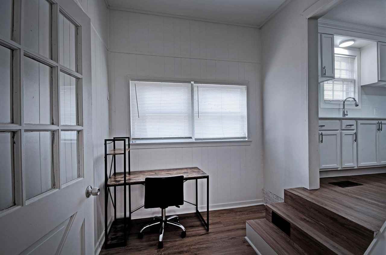 E Northside Dr - Photo 7 of 19