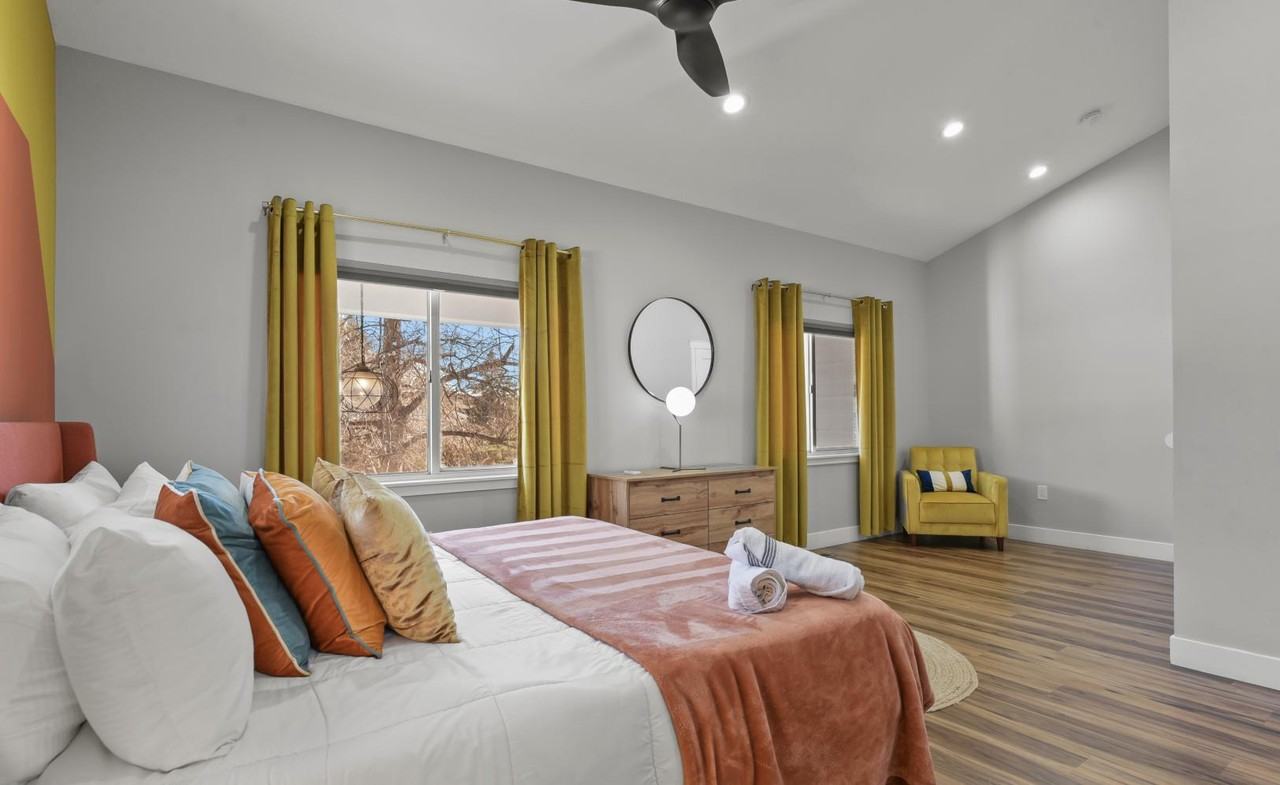 Osceola St - Photo 5 of 17