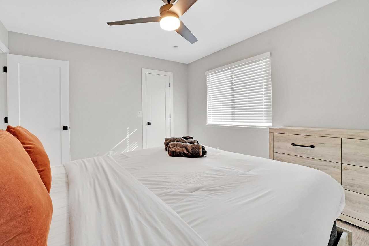 Osceola St - Photo 7 of 17