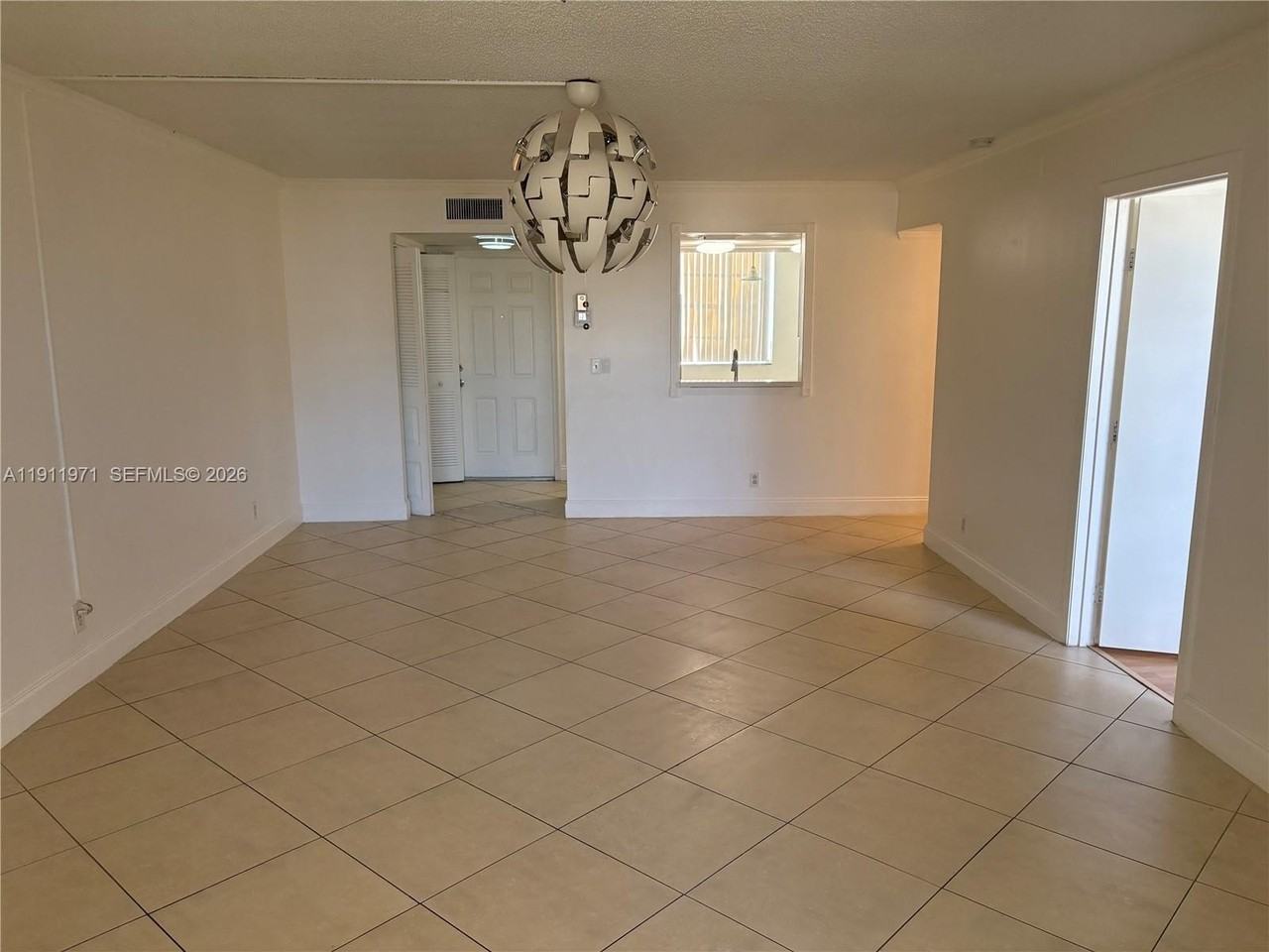 1040 Nw 80th Ave #205 - Photo 3 of 19