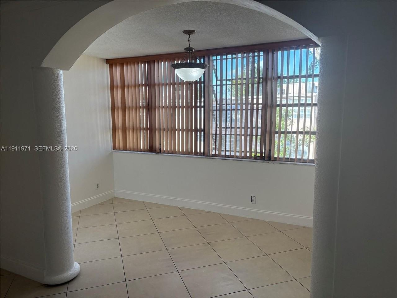 1040 Nw 80th Ave #205 - Photo 4 of 19