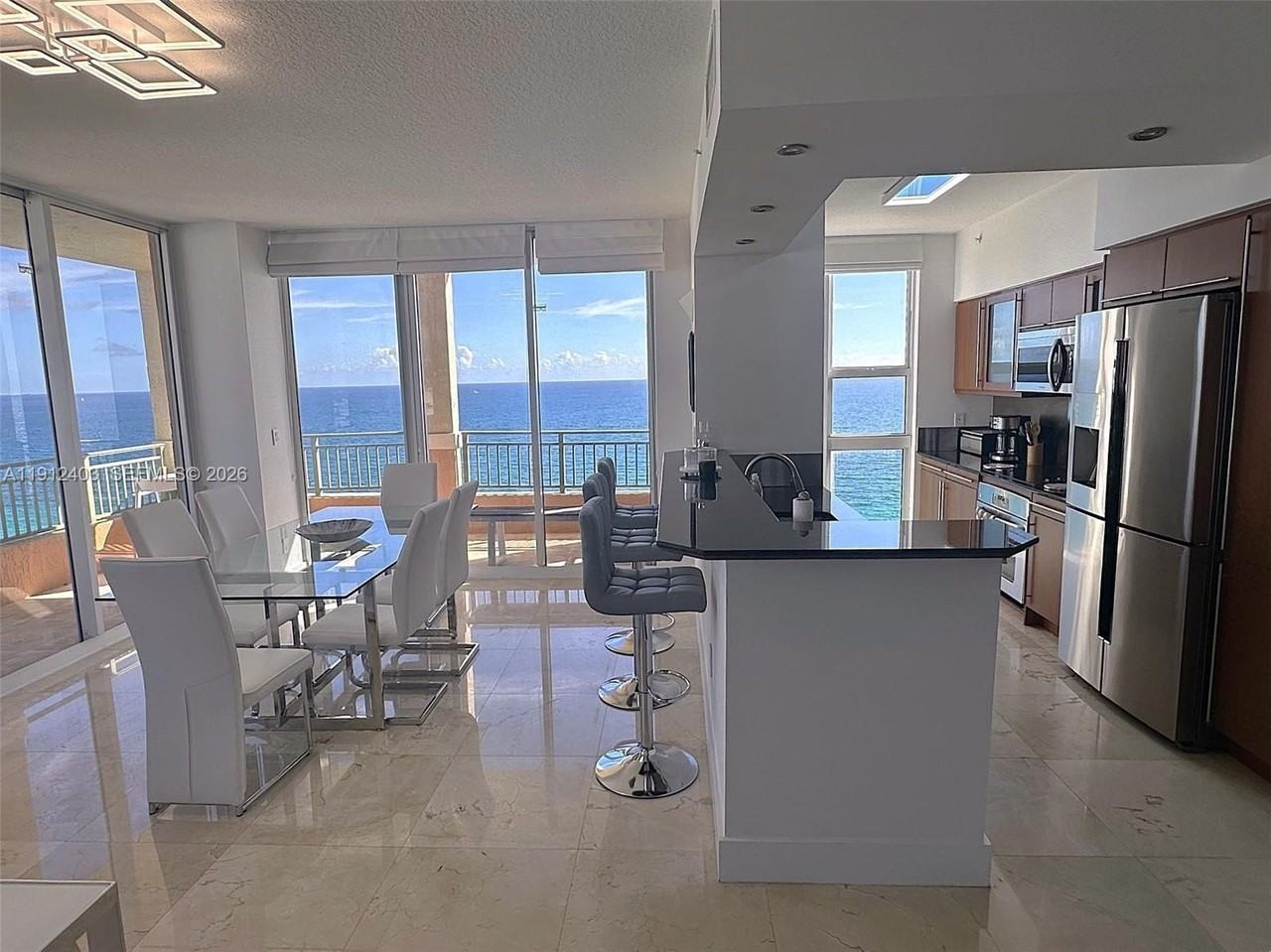 2080 S Ocean Dr - Photo 5 of 50