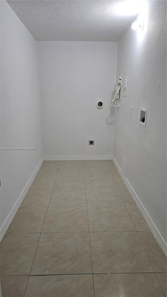 14830 Naranja Lakes Blvd #A4N - Photo 6 of 13