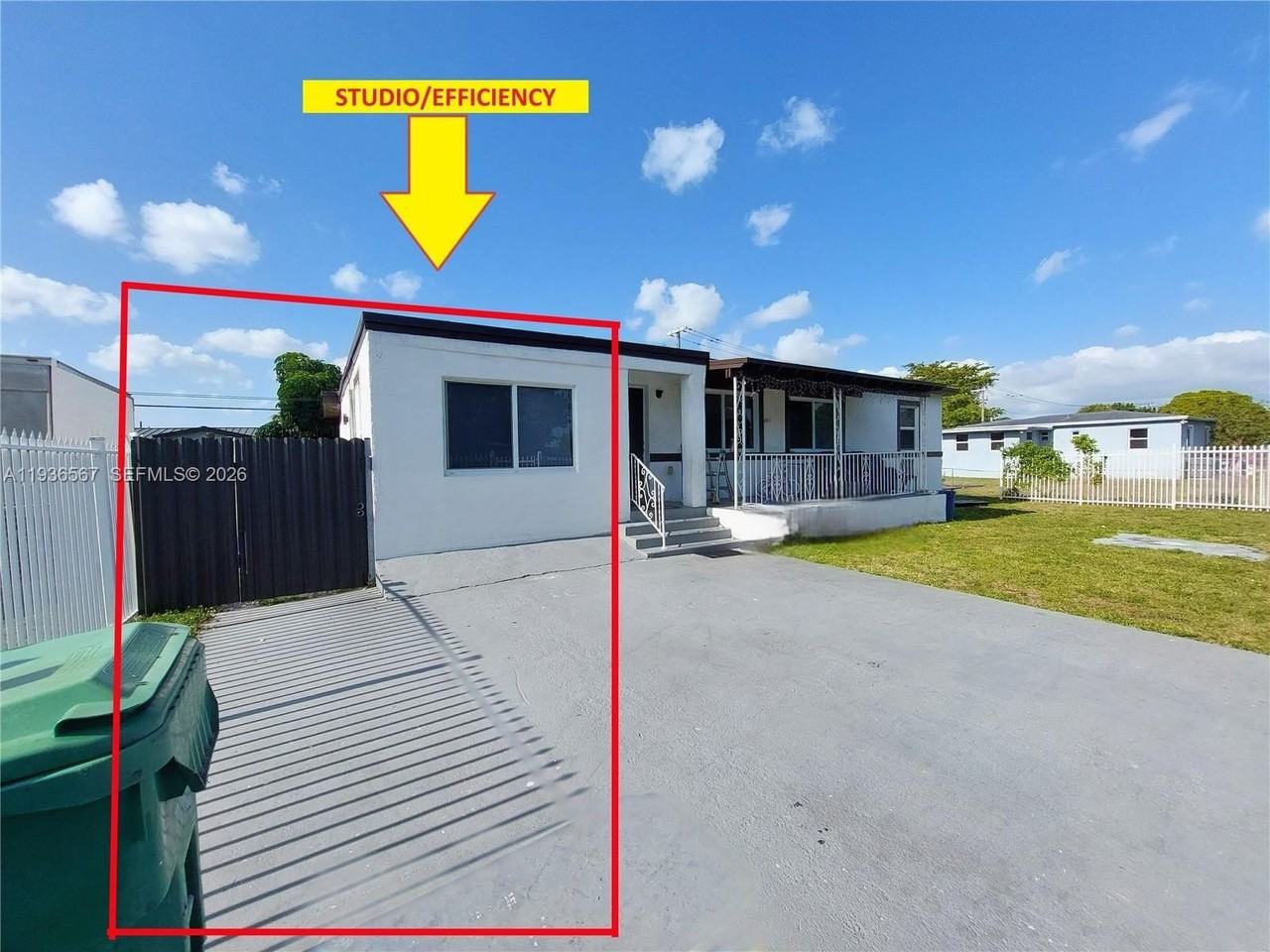 1011 Nw 145th St #2 - Photo 2 of 10