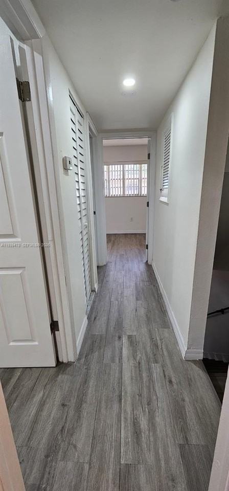 120 Sw 108th Ave #I1 - Photo 4 of 19