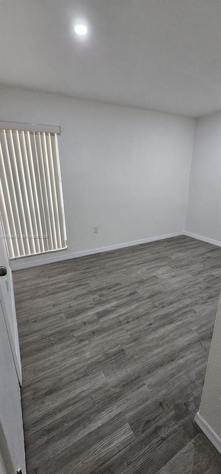 120 Sw 108th Ave #I1 - Photo 6 of 19