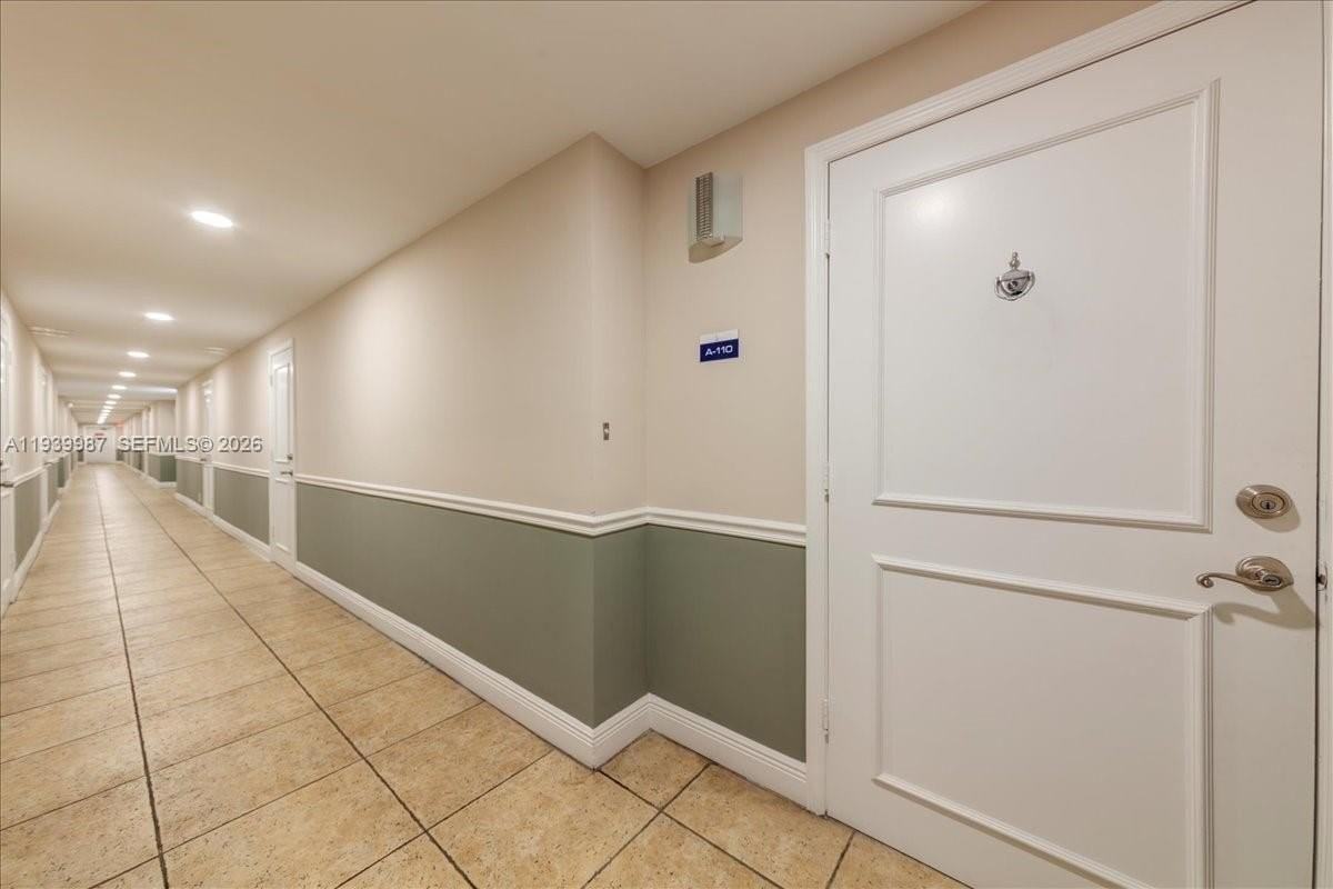 2426 Se 17th St #110A - Photo 4 of 38