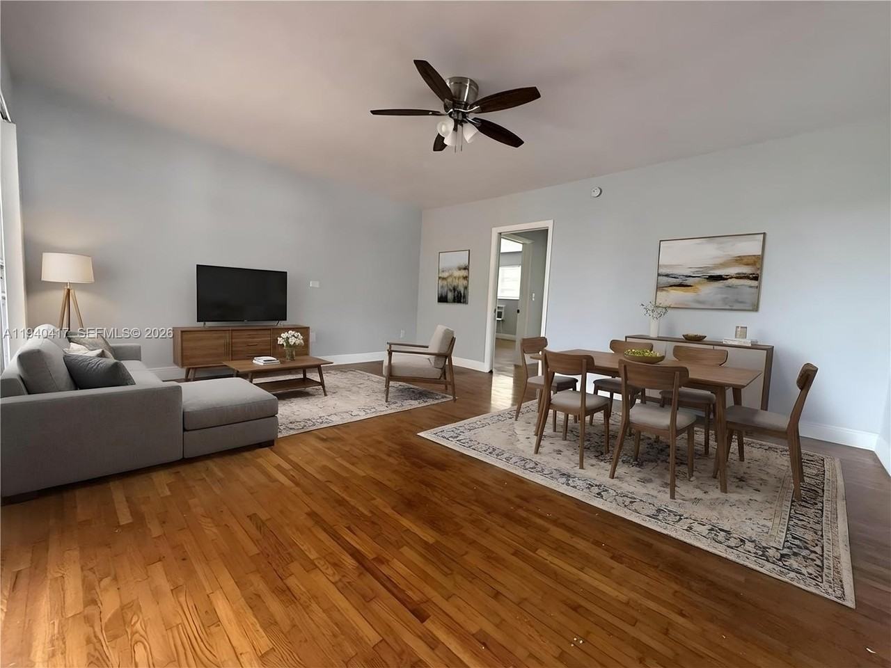 1316 Ne 105th St #202 - Photo 2 of 19