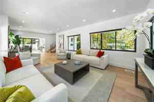 featured image of 600 Ne 57th St