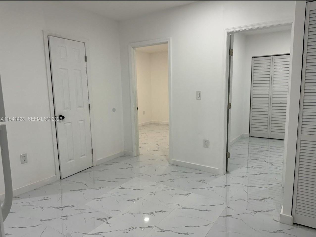 4200 Sw 96th Ave #2 - Photo 4 of 10