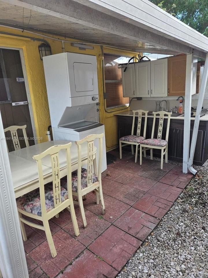 11878 Sw 208th Ter #1 - Photo 3 of 10