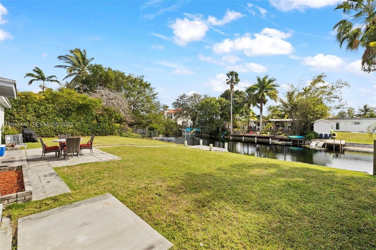 10750 Sw 43rd Ln - Photo 3 of 30