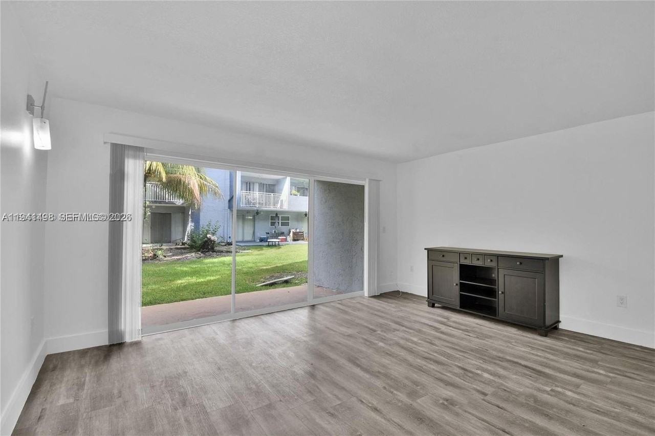 9371 Fontainebleau Blvd #I101 - Photo 4 of 29