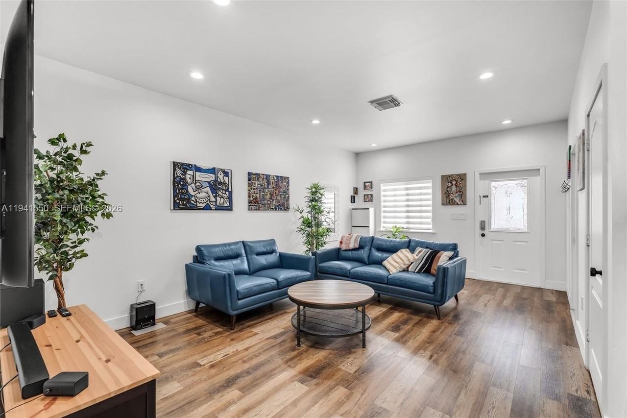 12661 Sw 143rd Ln #12661 - Photo 4 of 24