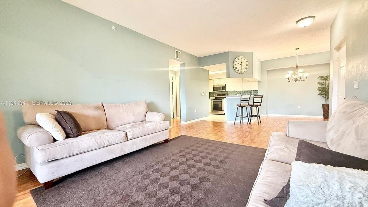 2726 Anzio Ct #306 - Photo 4 of 24