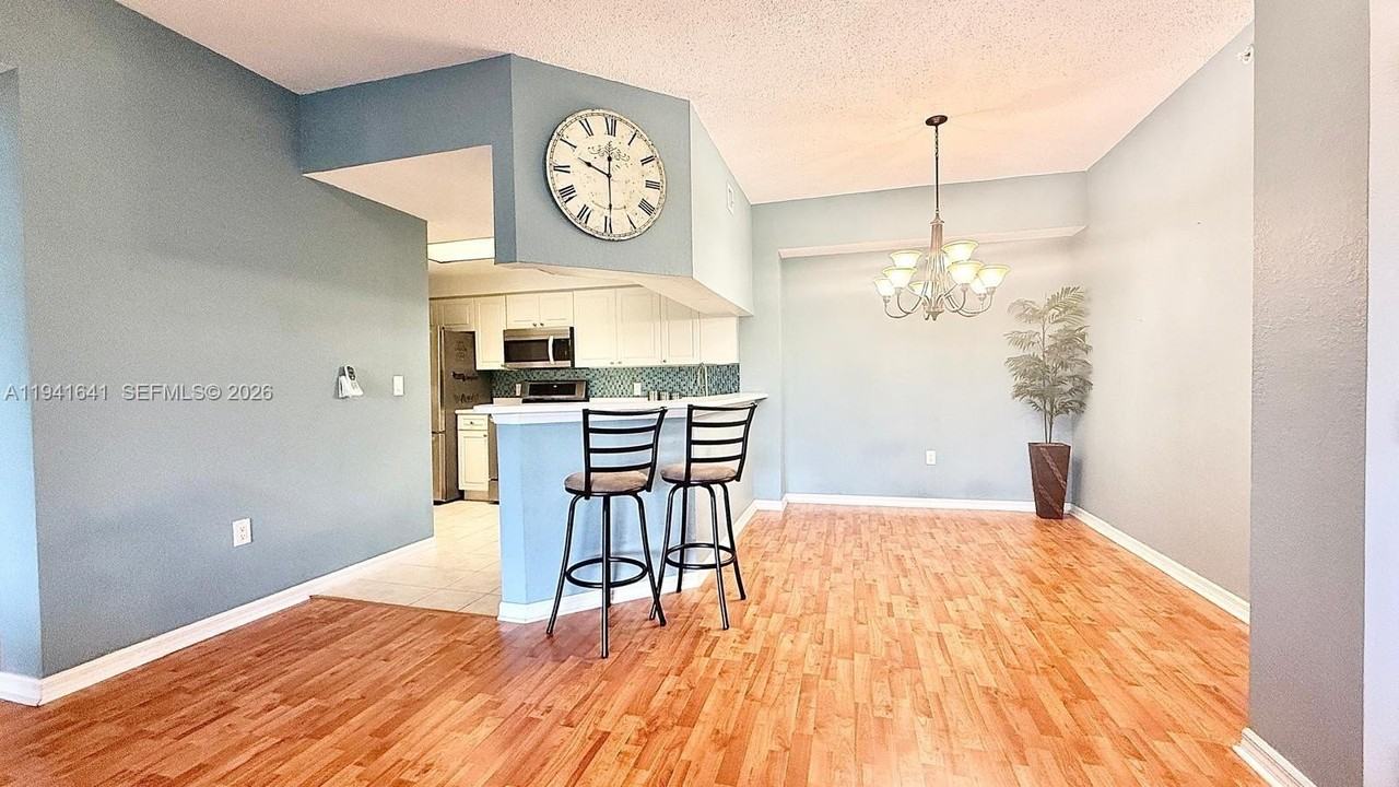 2726 Anzio Ct #306 - Photo 5 of 24