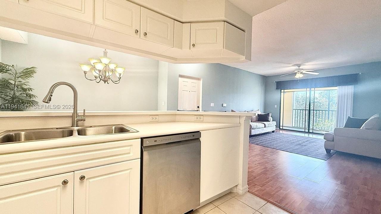 2726 Anzio Ct #306 - Photo 7 of 24