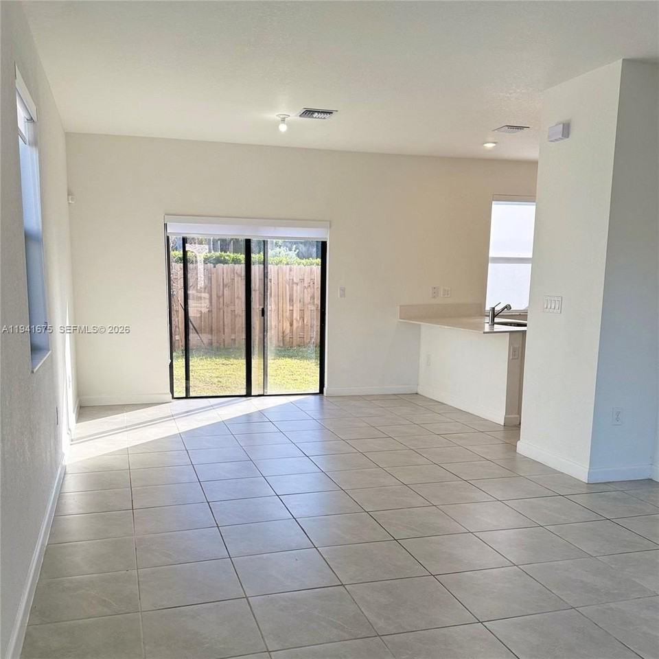 13370 Sw 287th Ter - Photo 6 of 42