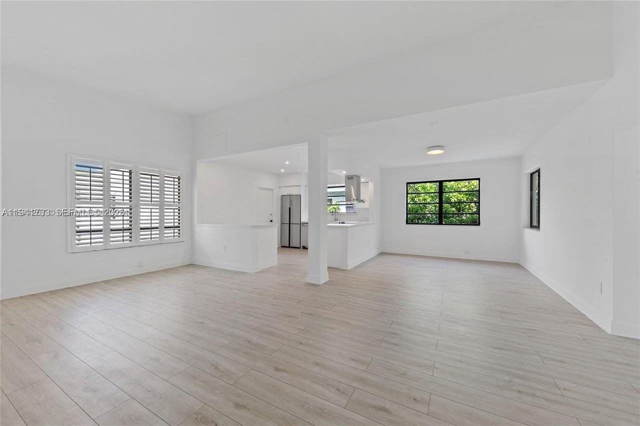 7525 Adventure Ave #1 - Photo 4 of 25